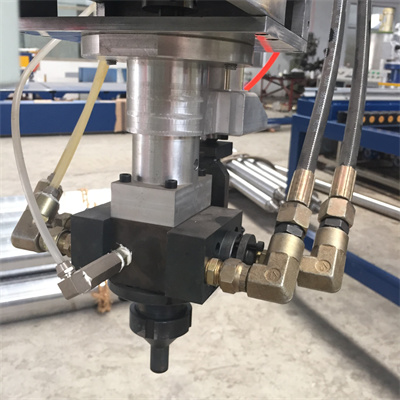 塑料HDPE螺旋套管机 高压聚氨酯发泡机生产预绝缘管/塑料机